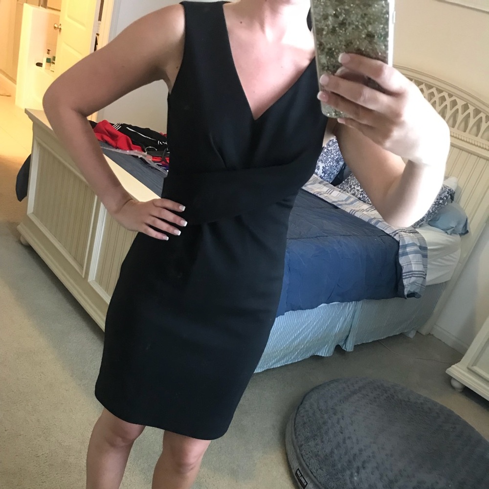 Tahari black dress sleeveless